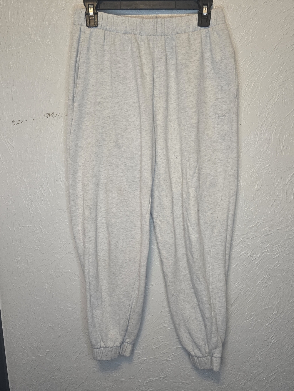 Hollister Ultra High Rise Jogger Sweatpants Gray Size Medium Cozy Athleisure